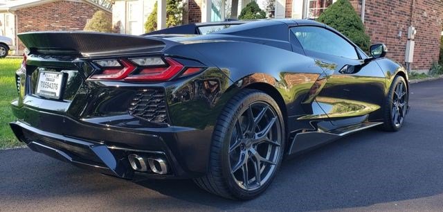 Used 2021 Chevrolet Corvette Stingray Preferred Conv w/ 2LT RWD image 2
