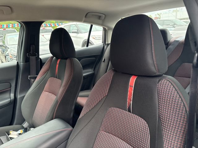 Used 2026 Nissan Sentra SR w/ Floor Mat Package FWD image 9