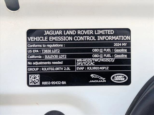 Certified 2024 Land Rover Discovery Sport Dynamic SE AWD/4WD image 25