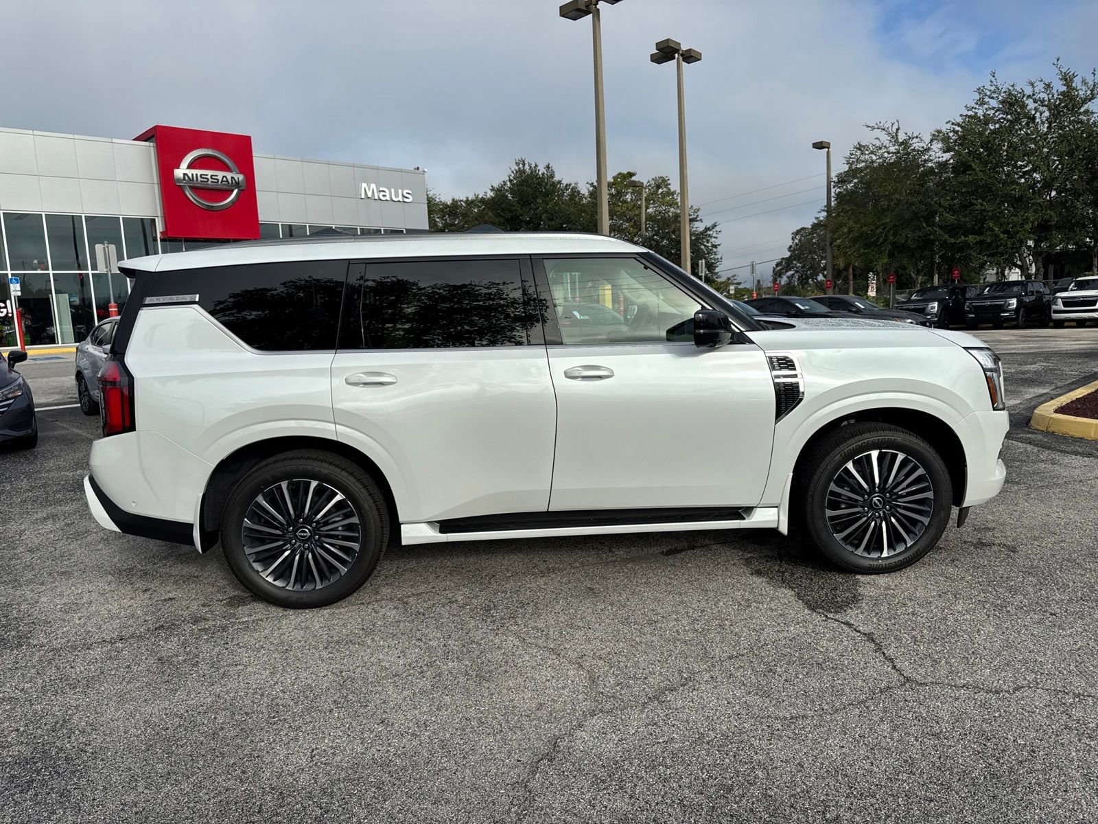 New 2026 Nissan Armada Platinum Reserve image 5