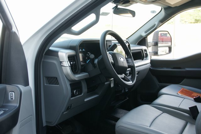 New 2026 Ford F350 XL w/ XL Chrome Package image 13