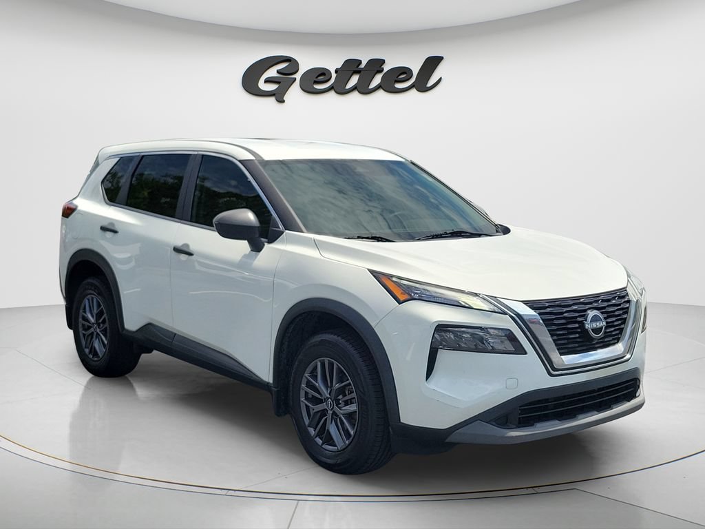 Used 2023 Nissan Rogue S FWD image 4
