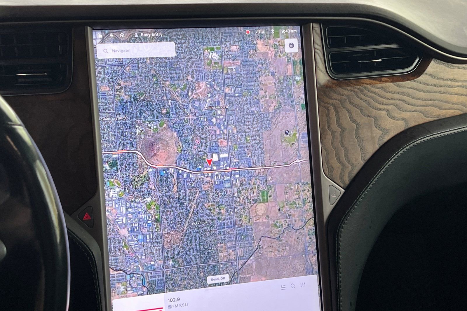 Used 2018 Tesla Model X 100D image 26