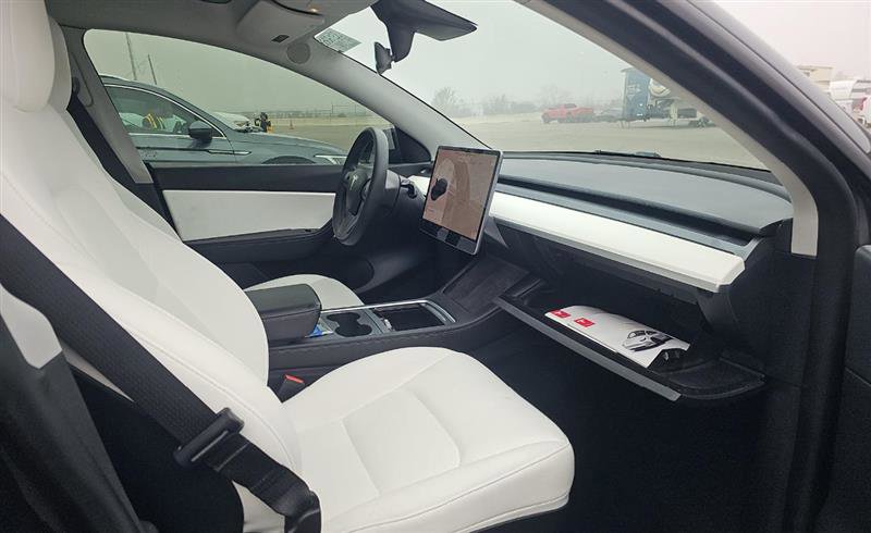 Used 2021 Tesla Model Y Performance image 7