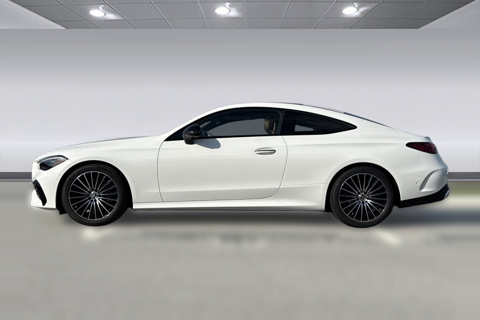 New 2027 Mercedes-Benz CLE 300 4MATIC Coupe image 2