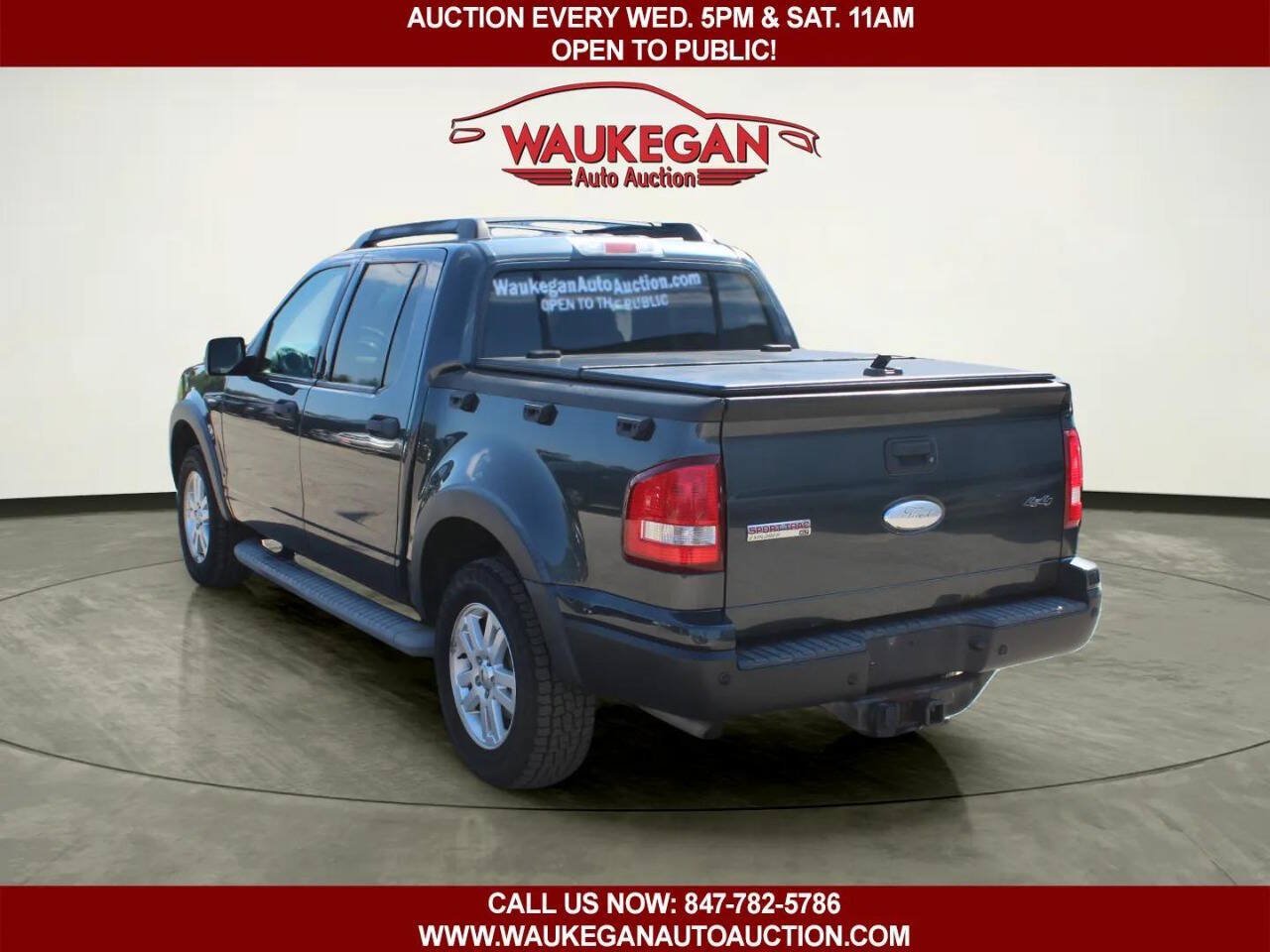 Used 2010 Ford Explorer Sport Trac XLT AWD/4WD image 2