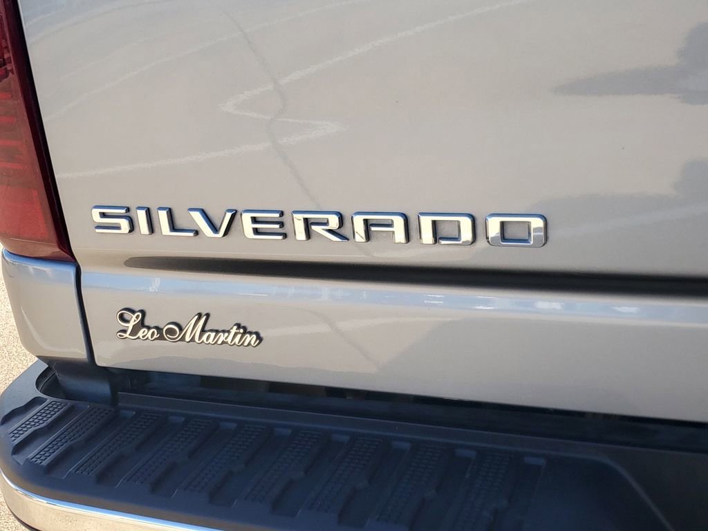 Used 2025 Chevrolet Silverado 2500 LT w/ Safety Package image 5