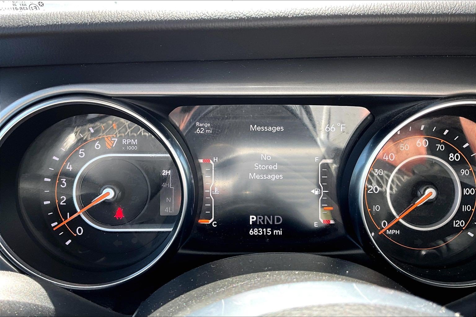 Used 2021 Jeep Wrangler Unlimited Sahara w/ Cold Weather Group AWD/4WD image 24