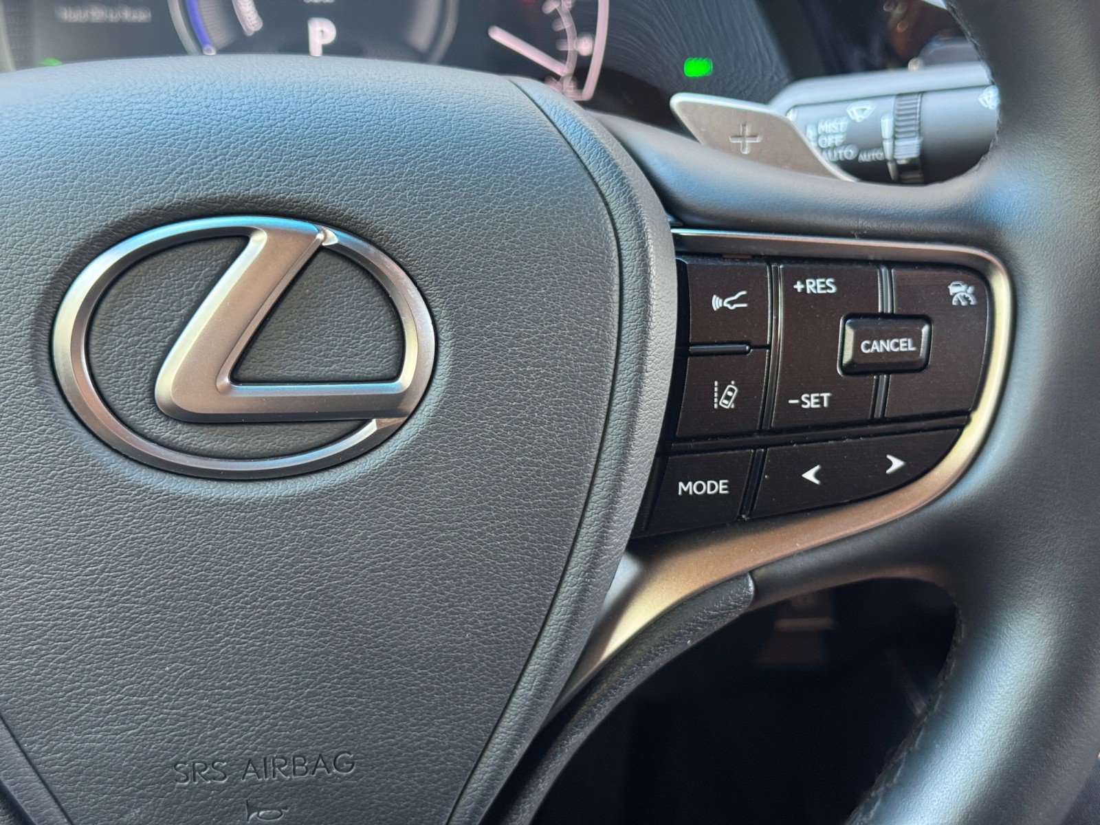 Used 2025 Lexus ES 300h F Sport FWD image 23