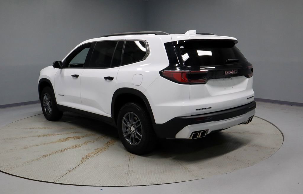Used 2025 GMC Acadia Elevation AWD/4WD image 9