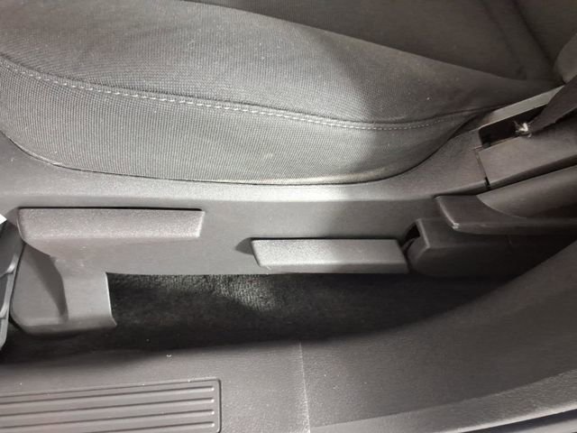 Used 2014 Ford Edge SE w/ Equipment Group 101A FWD image 15