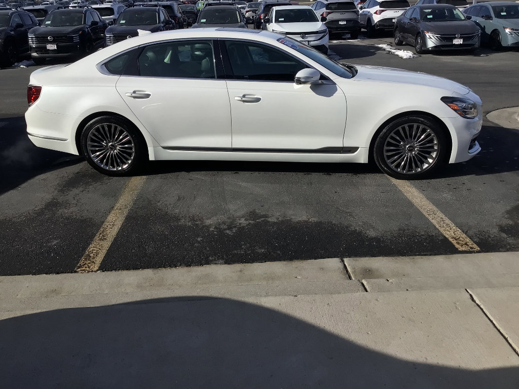 Used 2019 Kia K900 Luxury w/ VIP Package image 6