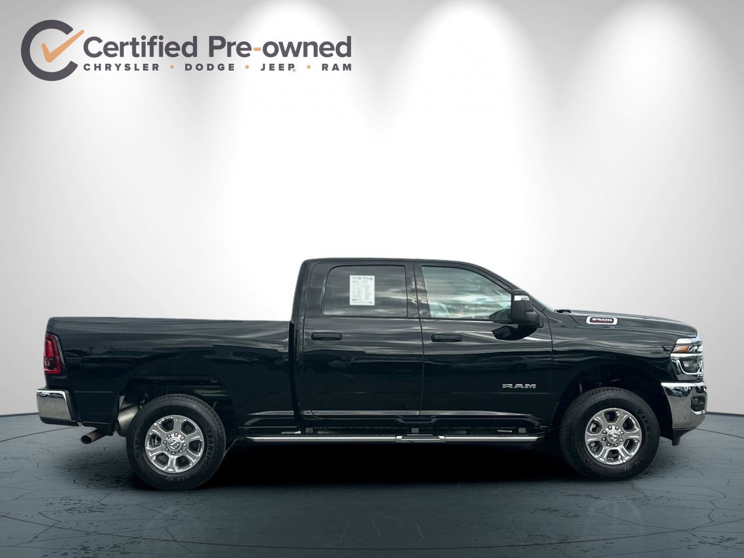 Used 2026 RAM 2500 Big Horn AWD/4WD image 3