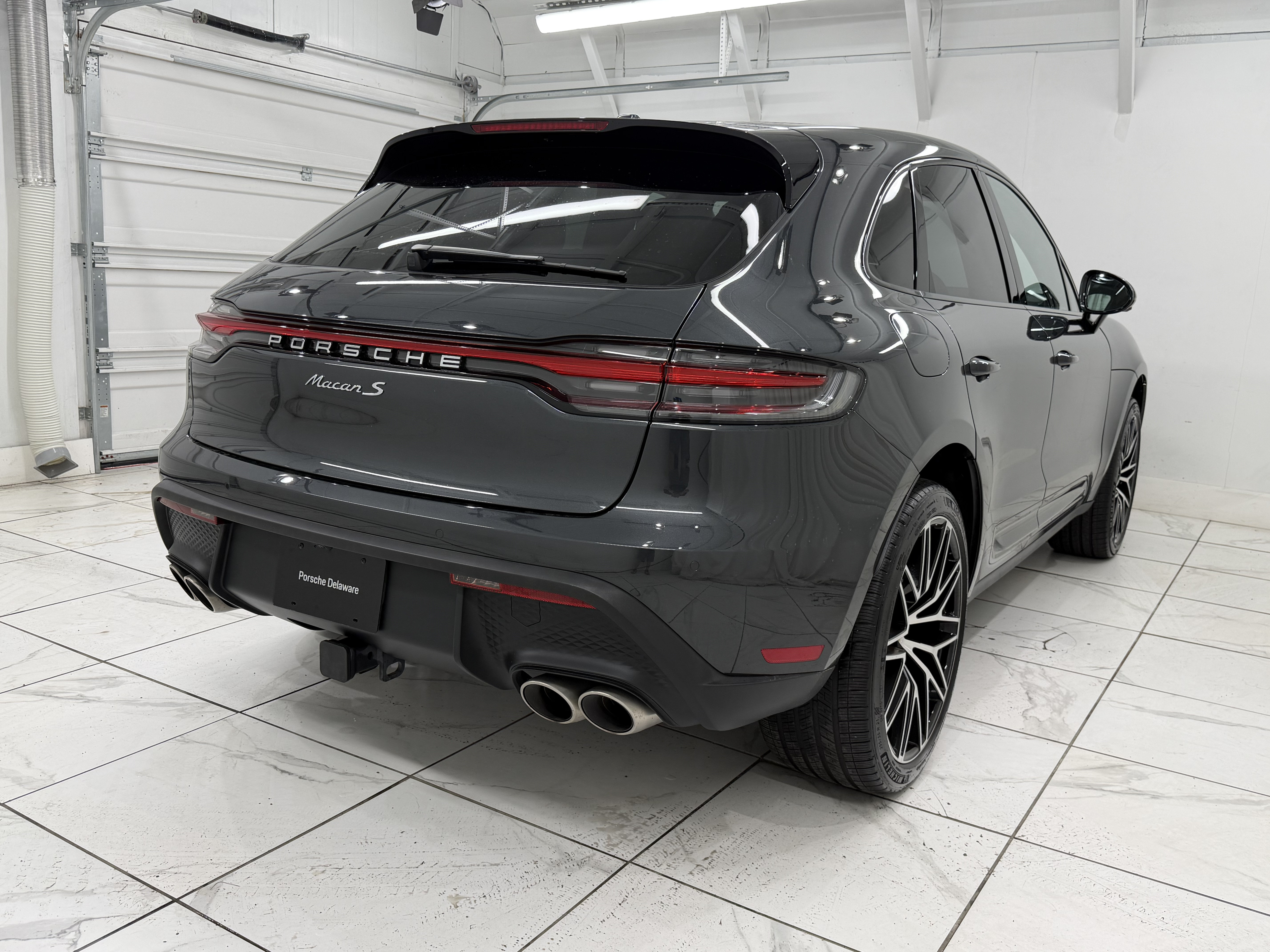 Certified 2026 Porsche Macan S AWD/4WD image 12