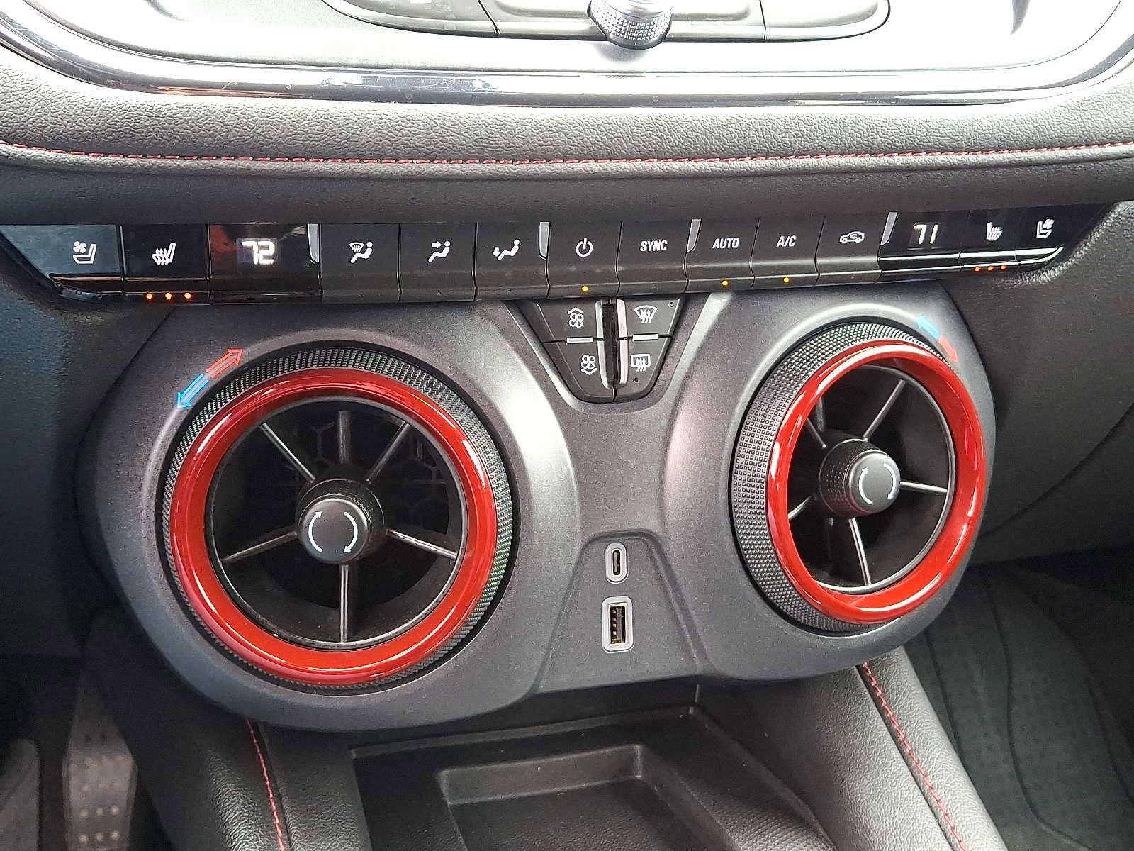 Used 2024 Chevrolet Blazer RS w/ Driver Confidence II Package image 16