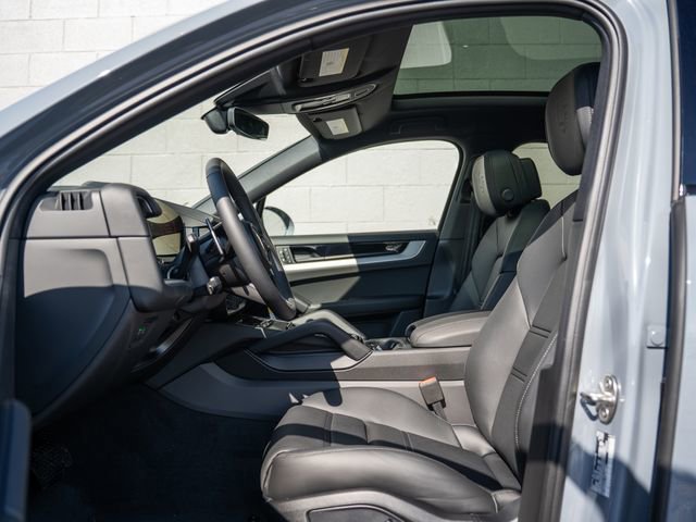 New 2026 Porsche Cayenne Coupe AWD/4WD image 17