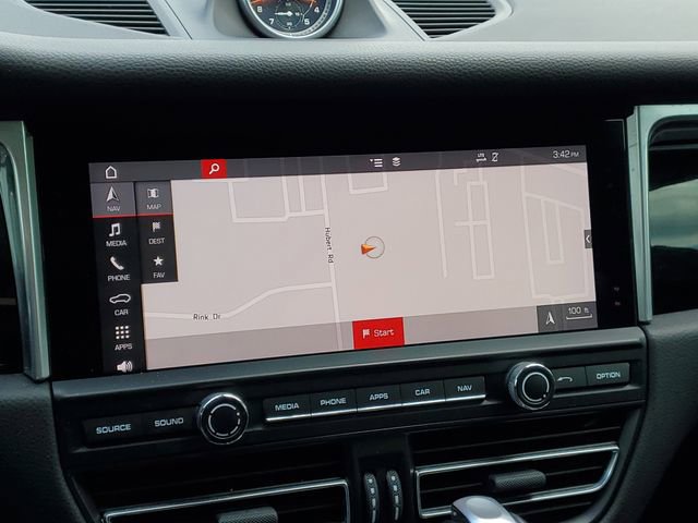 Used 2019 Porsche Macan AWD/4WD image 27