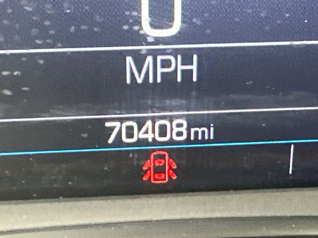 Used 2023 GMC Acadia SLE FWD image 36