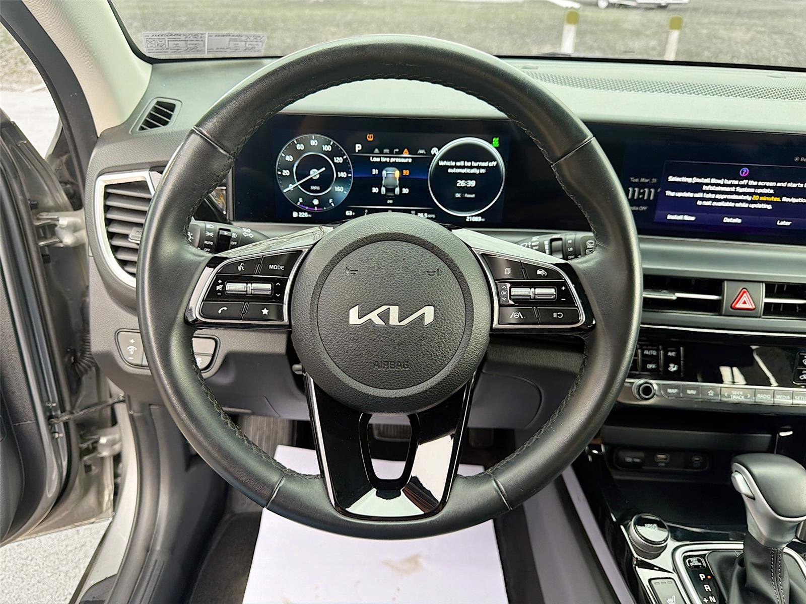 Used 2024 Kia Seltos S image 12