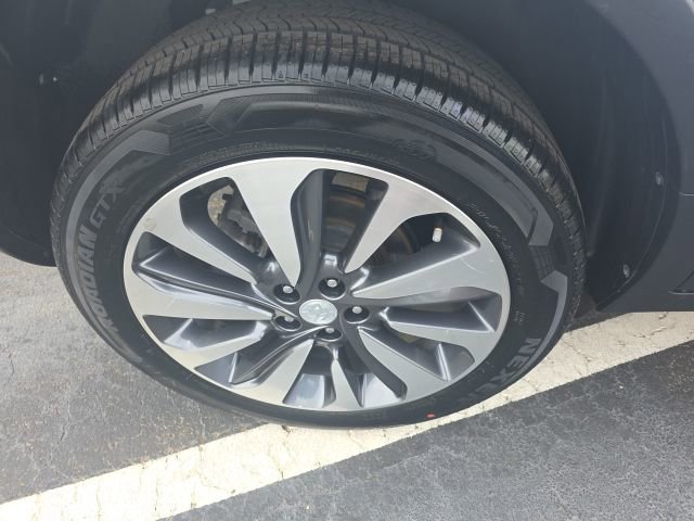 Used 2022 Buick Encore Preferred w/ Safety Package image 14