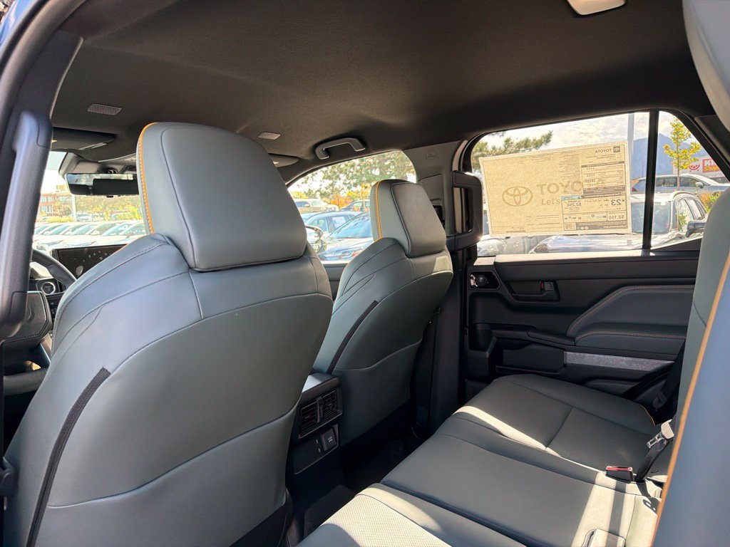 New 2026 Toyota 4Runner Trailhunter AWD/4WD image 21