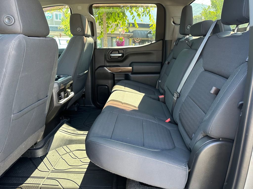 Used 2021 Chevrolet Silverado 1500 LT Trail Boss w/ Bed Protection Package AWD/4WD image 17