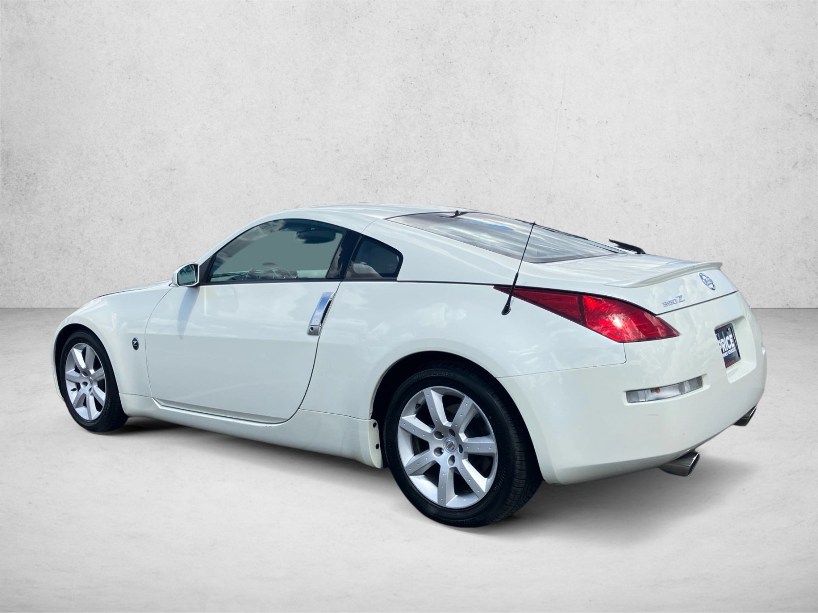 Used 2004 Nissan 350Z Touring w/ Aerodynamics Pkg RWD image 7