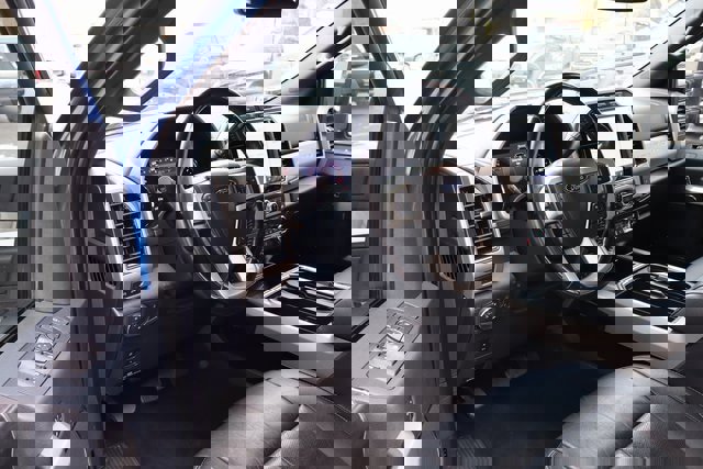 Certified 2022 Ford F250 Lariat w/ Lariat Ultimate Package image 4