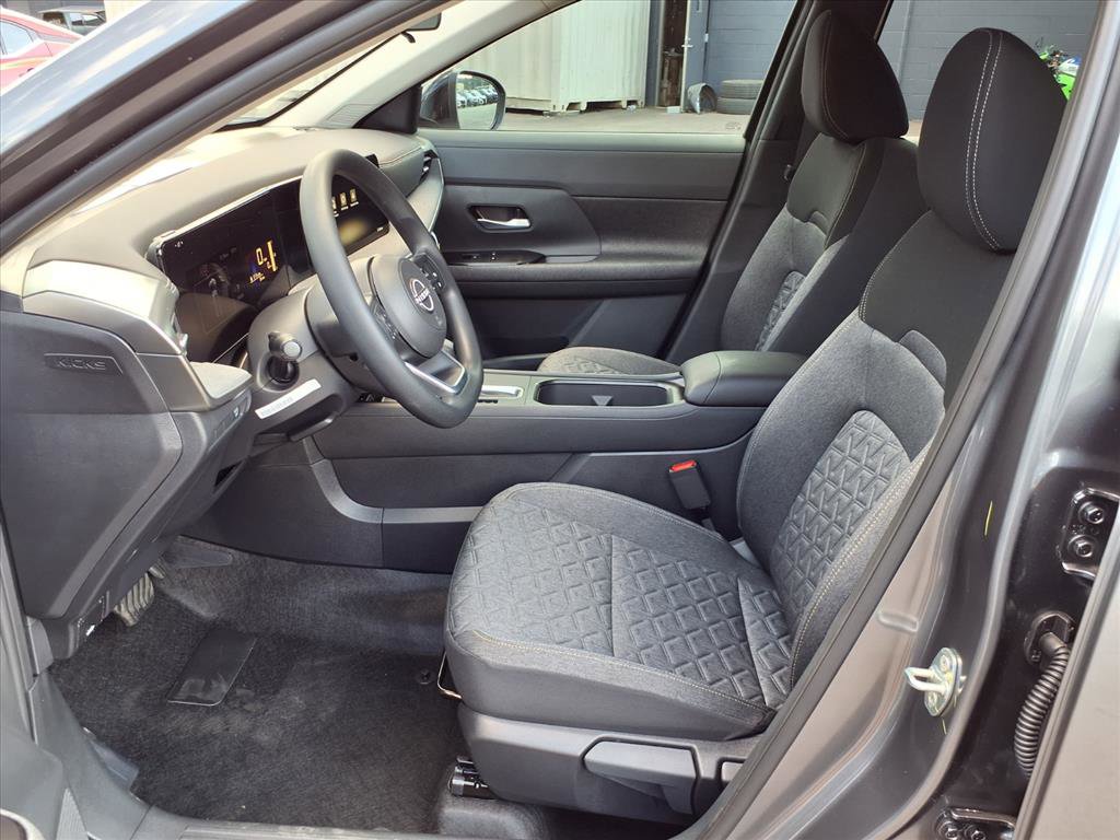 New 2026 Nissan Kicks SV image 13