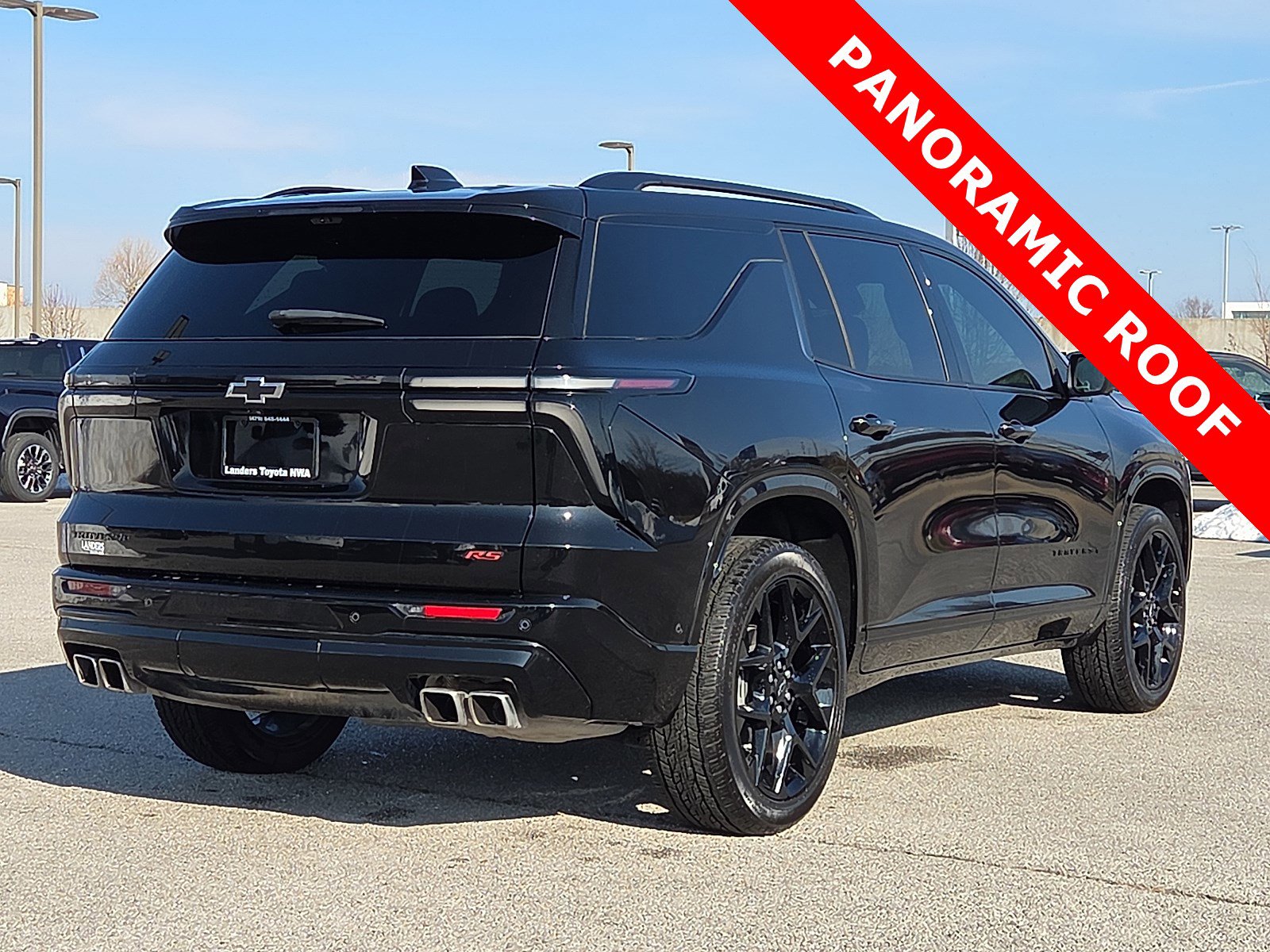 Used 2024 Chevrolet Traverse RS image 5