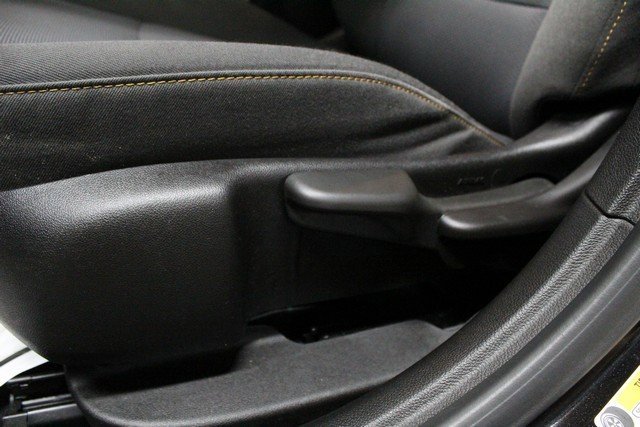 Used 2019 Chevrolet Cruze LS w/ LS Fleet Convenience Package image 17