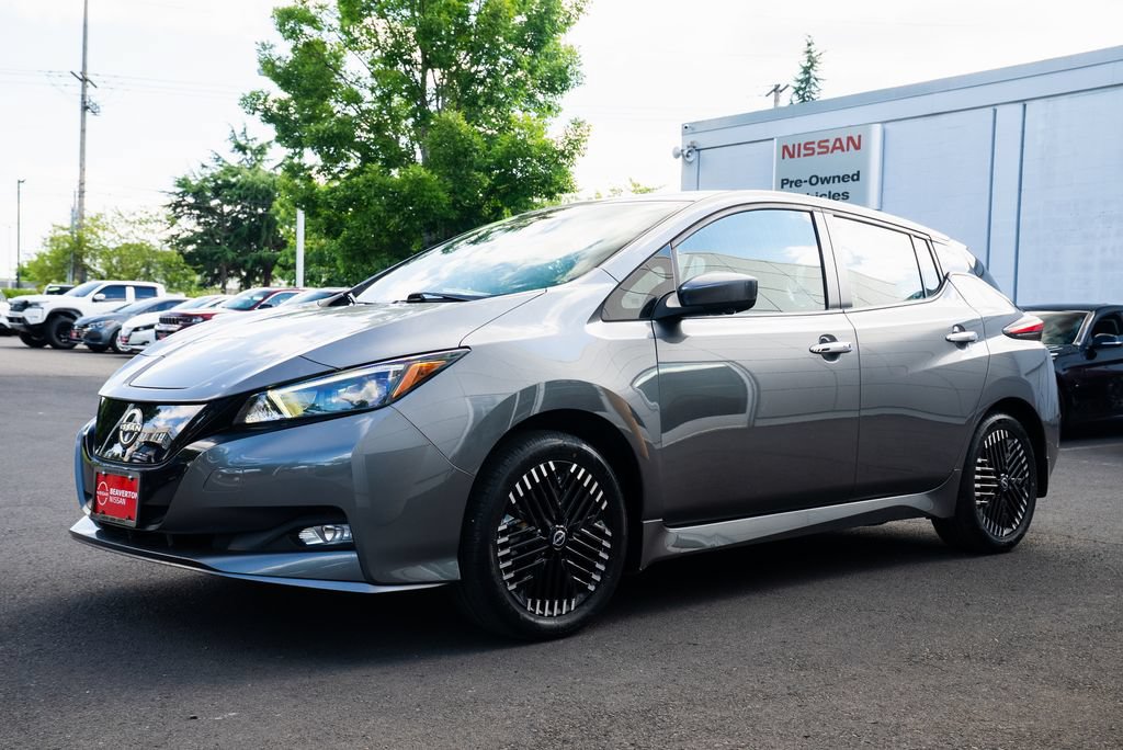 Used 2024 Nissan Leaf SV Plus FWD image 3