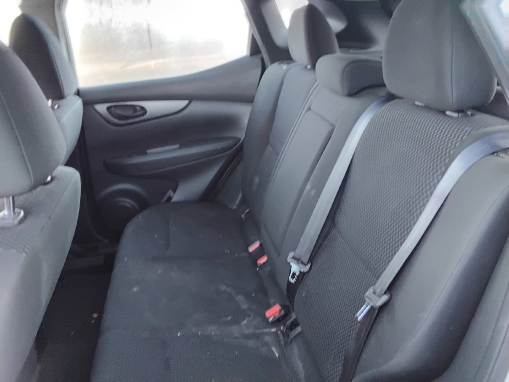 Used 2019 Nissan Rogue Sport S FWD image 11