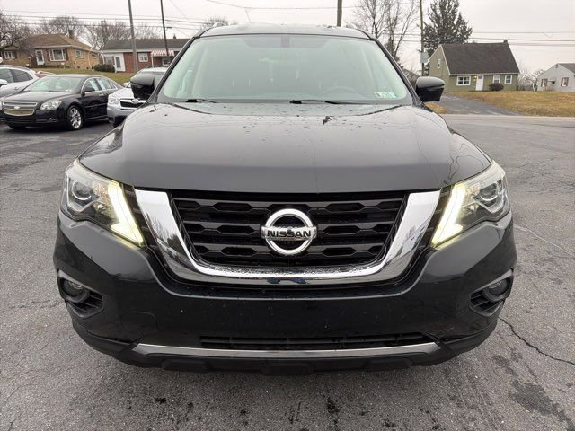 Used 2018 Nissan Pathfinder SL image 3