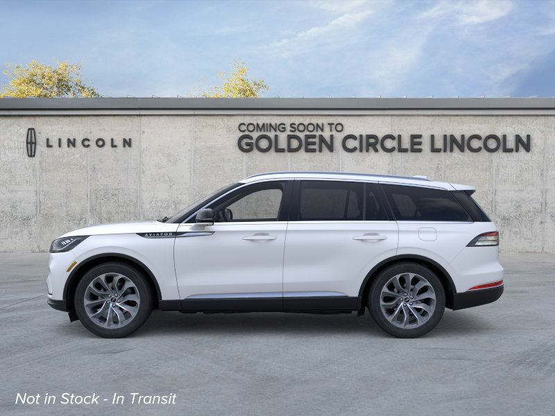 New 2026 Lincoln Aviator Reserve w/ Luxury Package RWD image 5