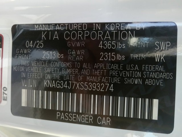 New 2025 Kia K5 EX image 19