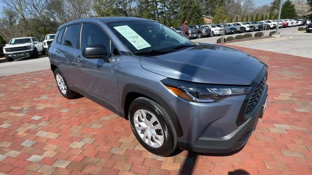 Used 2024 Toyota Corolla Cross L image 3