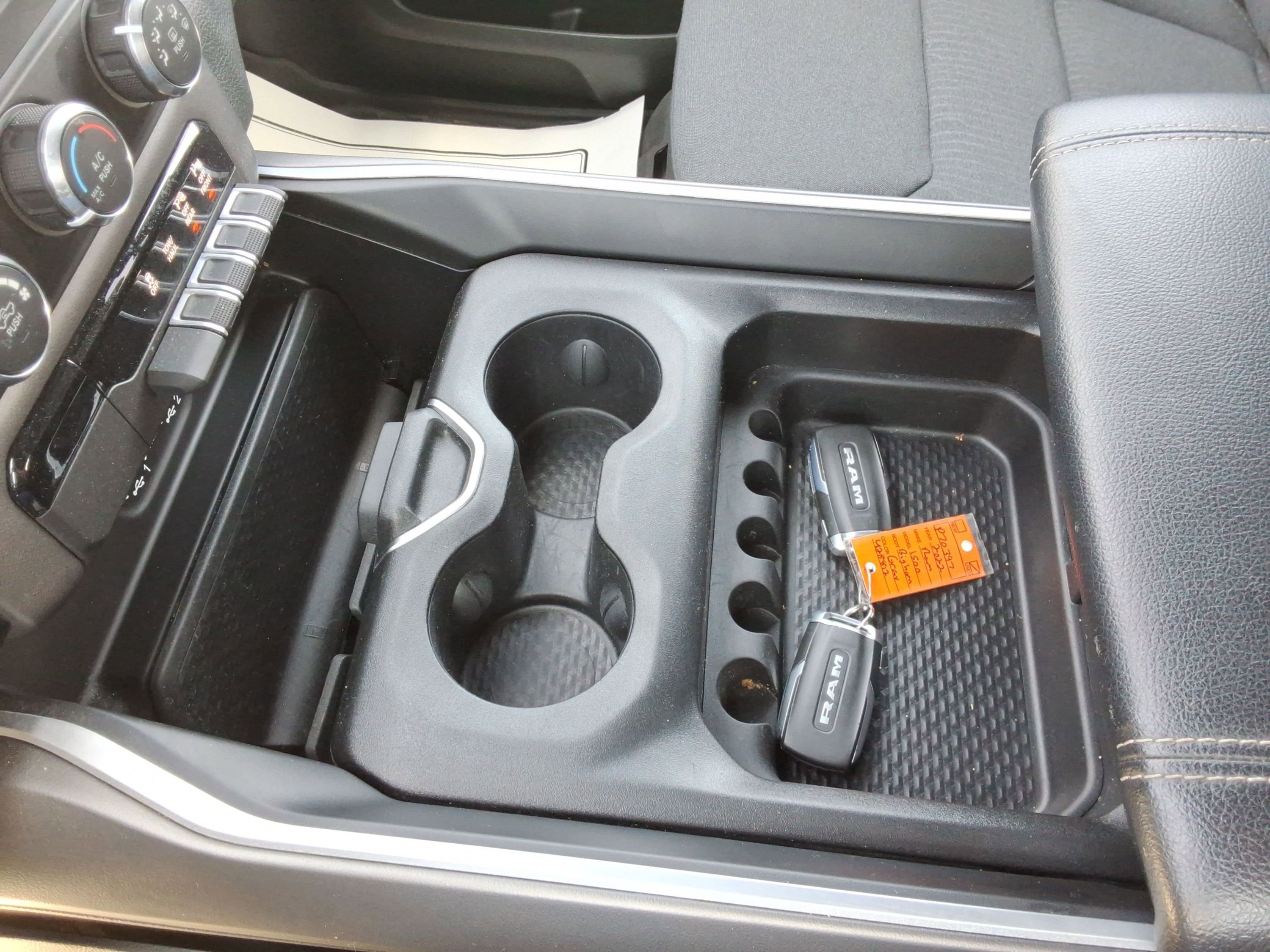Used 2022 RAM 1500 Big Horn AWD/4WD image 19