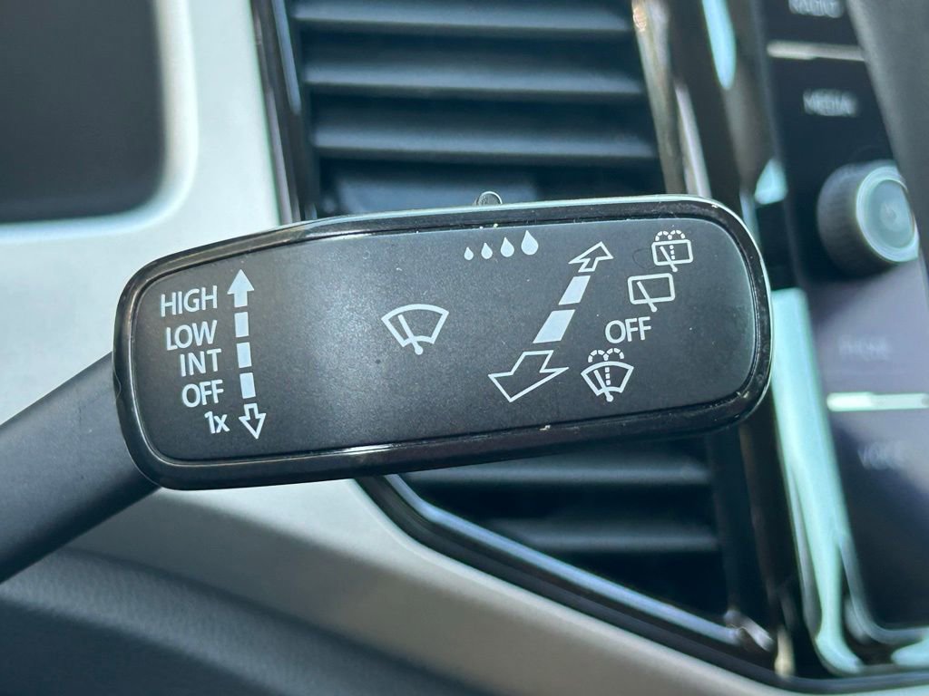 Used 2022 Volkswagen Atlas SE image 19