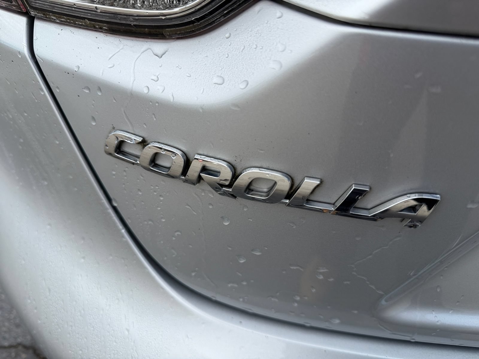 Used 2021 Toyota Corolla LE FWD image 28