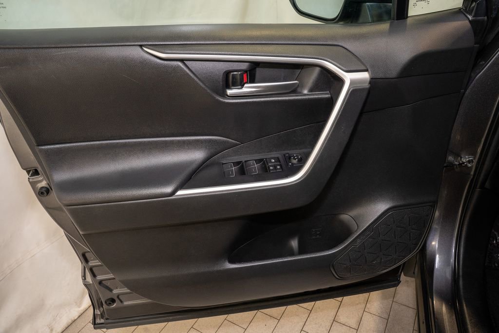 Used 2024 Toyota RAV4 XLE w/ Weather Package image 11