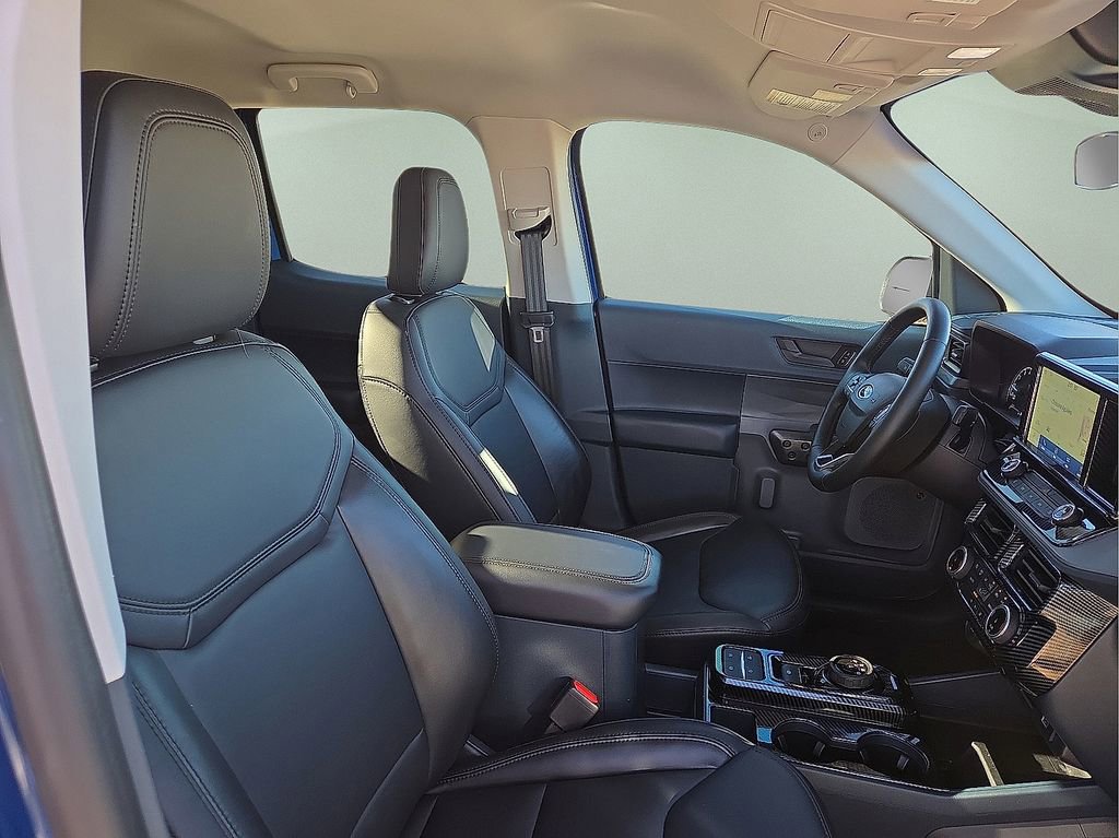 Used 2024 Ford Maverick Lariat w/ Black Appearance Package image 14