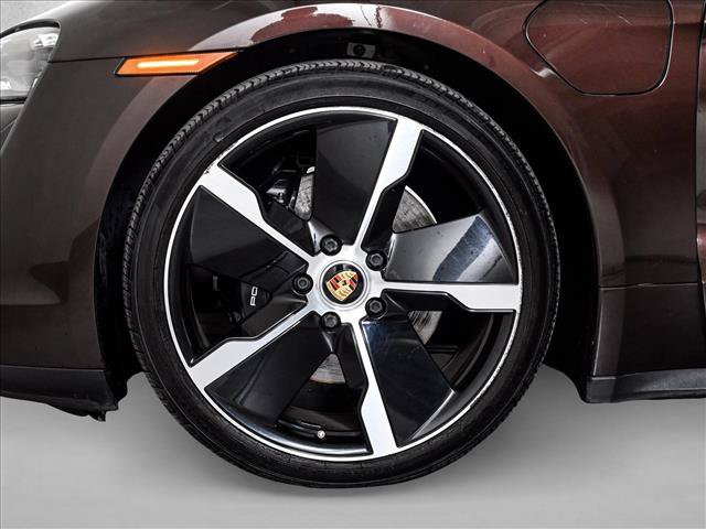 Used 2021 Porsche Taycan 4S AWD/4WD image 25