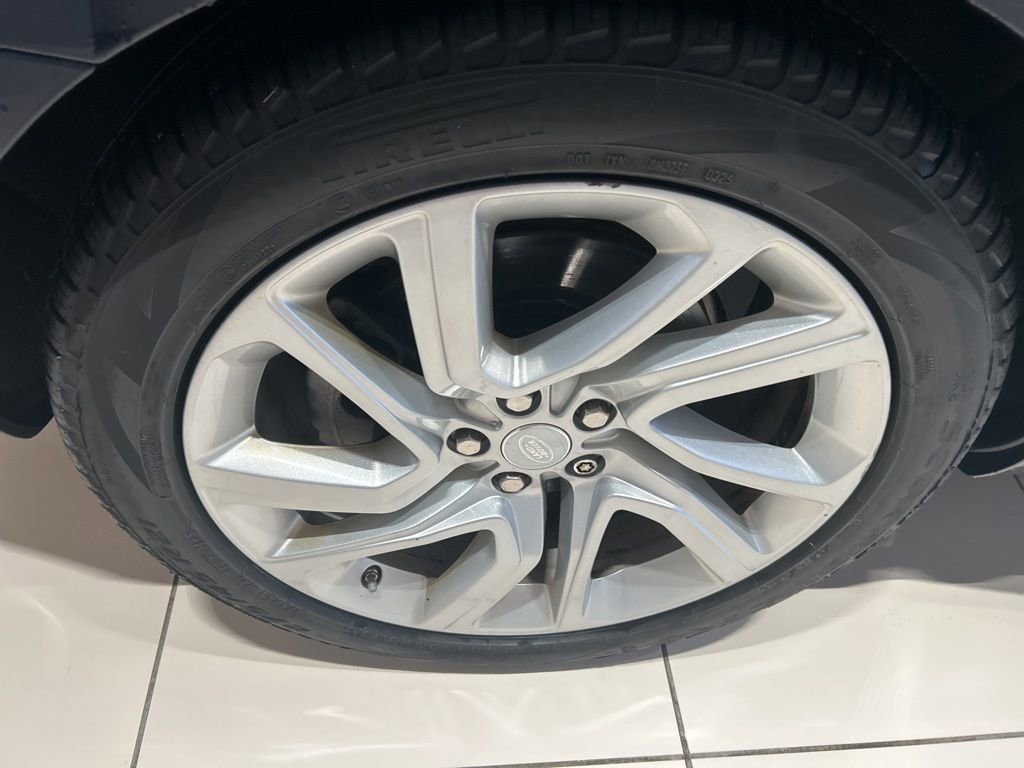 Certified 2020 Land Rover Range Rover Sport HSE image 21