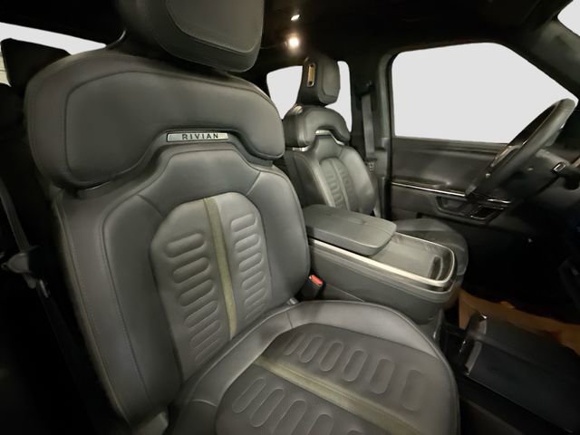 Used 2023 Rivian R1T Adventure AWD/4WD image 30