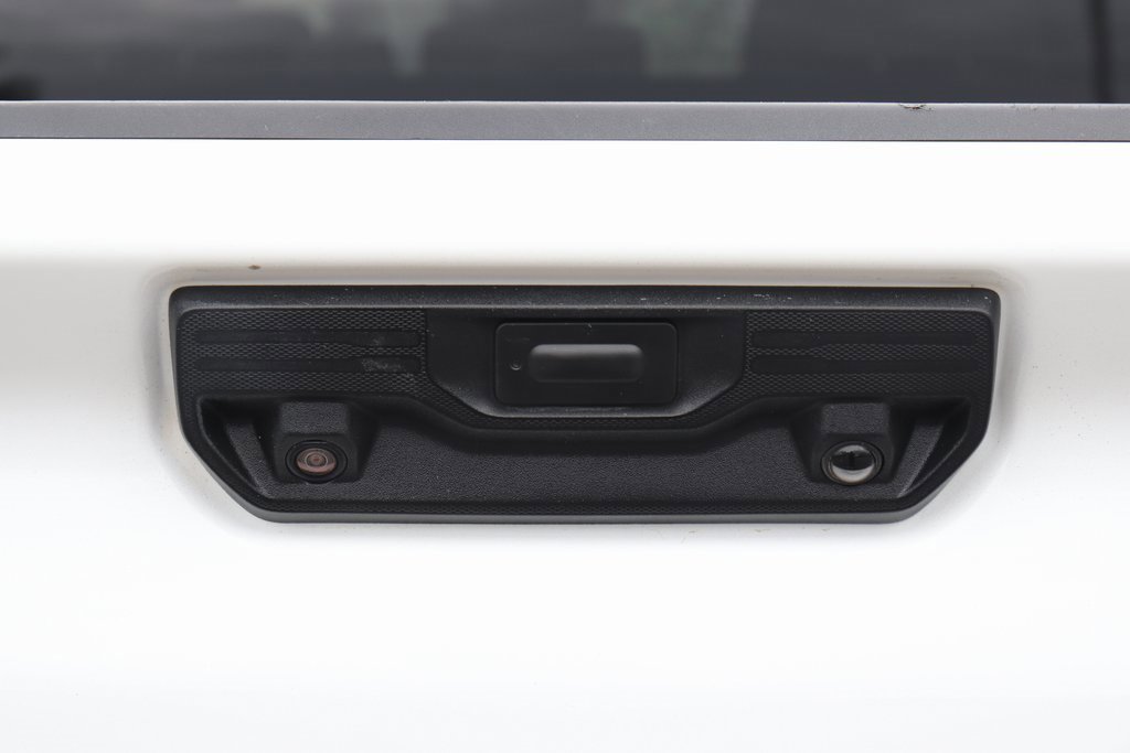 Used 2022 Chevrolet Silverado 2500 Custom w/ Custom Value Package image 42