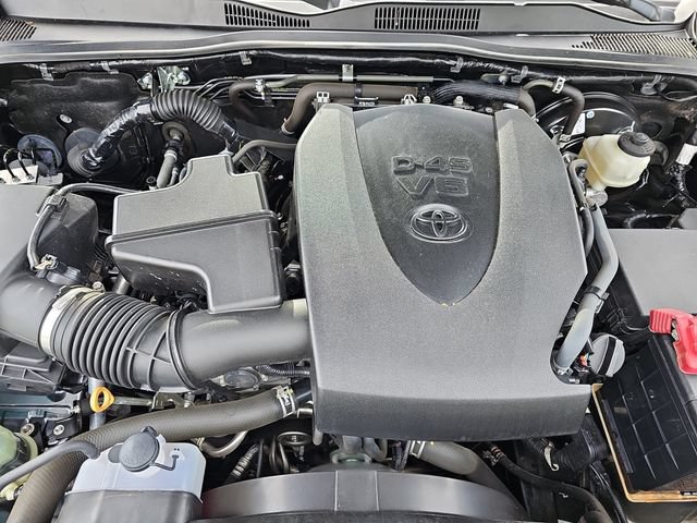 Used 2022 Toyota Tacoma TRD Sport w/ Technology Package RWD image 35