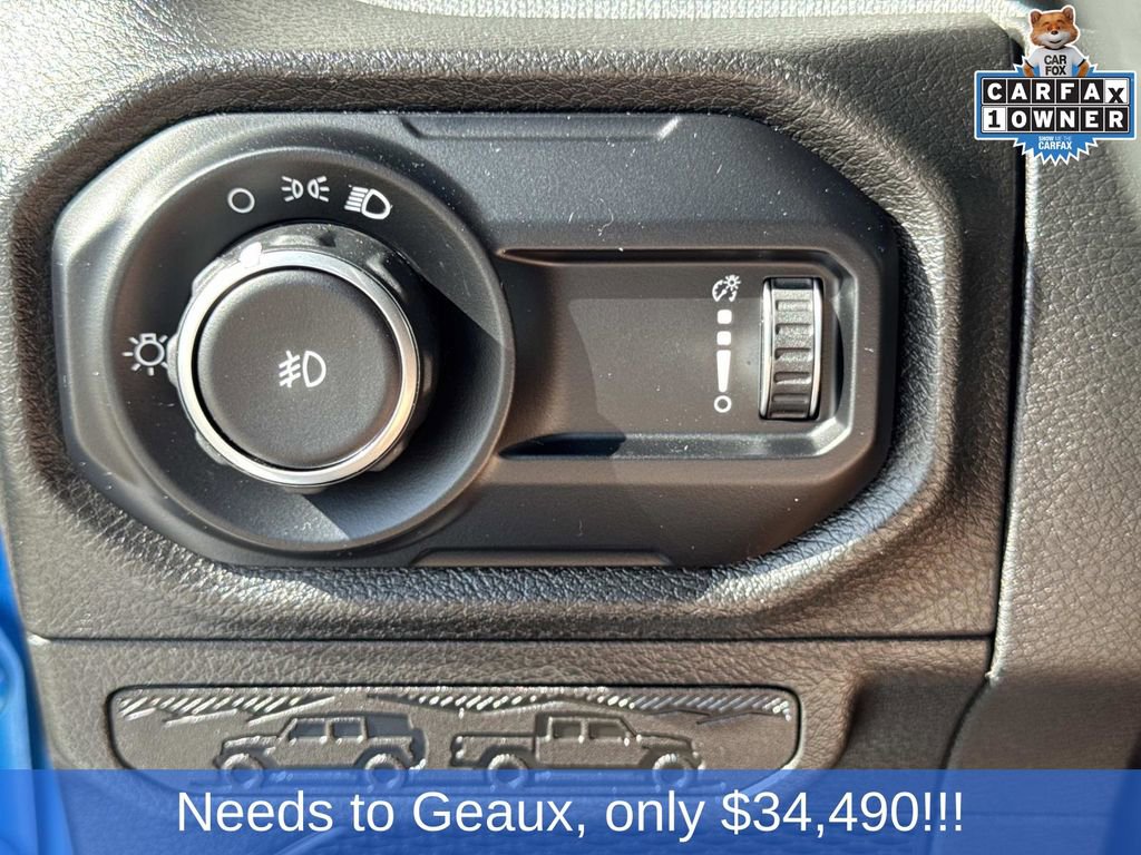 Used 2025 Jeep Wrangler Sport image 50