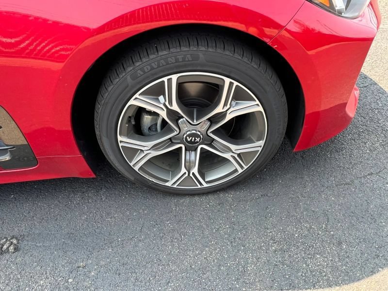 Used 2021 Kia Stinger GT-Line w/ Sun & Sound Package AWD/4WD image 5