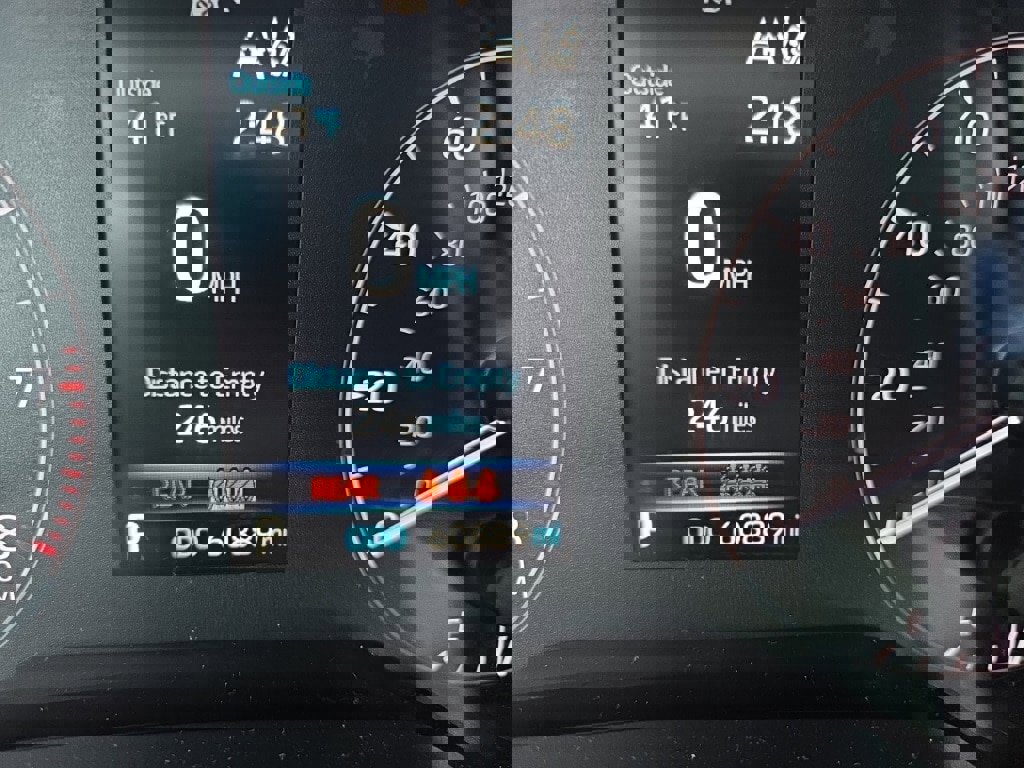 Certified 2023 Toyota Corolla LE image 19